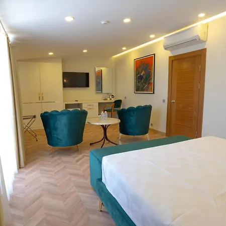 Hotel Gurtas 3*