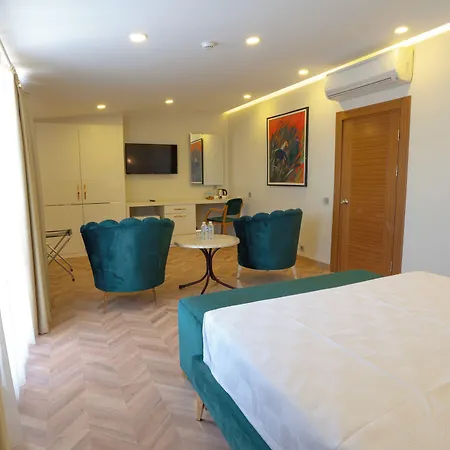 Gurtas Hotel 3*