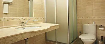 Hotell Gurtas 3*